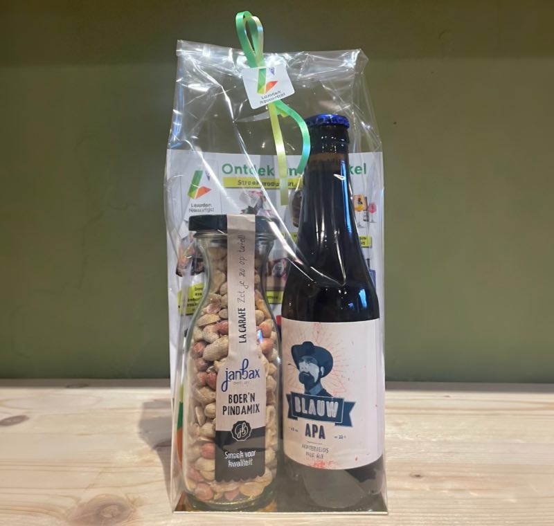 Achtervelds bier en pindamix
